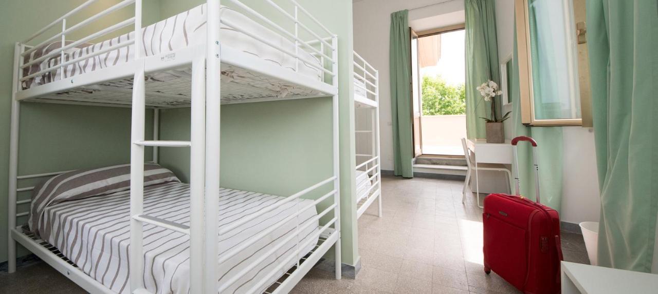 Ostello San Luigi Orione Anzio Exterior photo